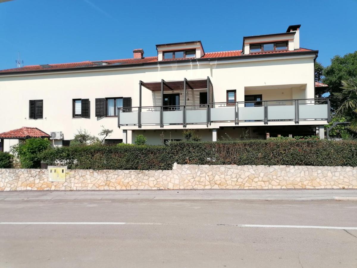 Apartmani Kiko Poreč Zewnętrze zdjęcie