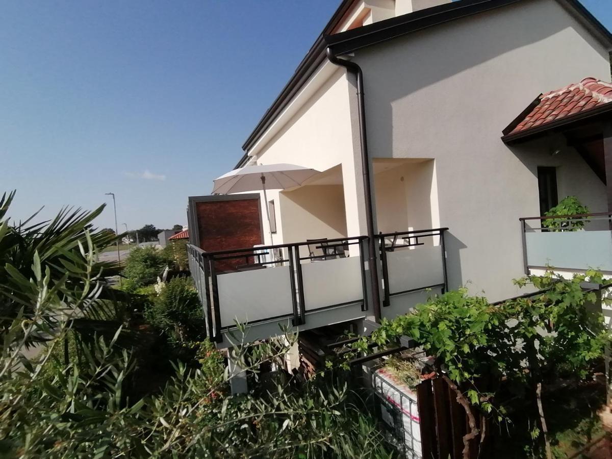 Apartmani Kiko Poreč Zewnętrze zdjęcie